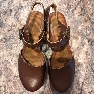 B.O.C. Brown Women's Slingback Shoes